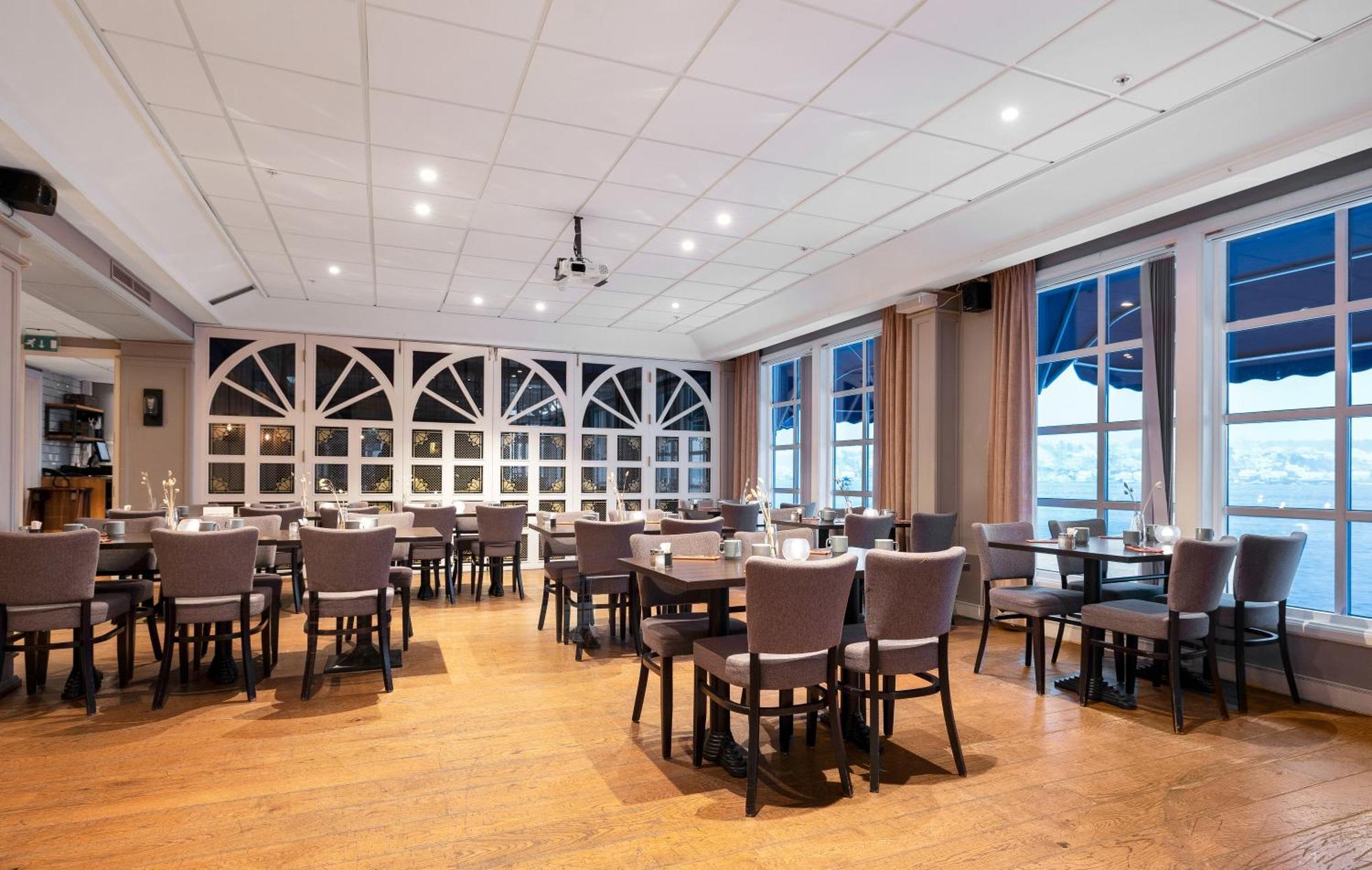 Clarion Hotel Tyholmen Arendal Exteriér fotografie